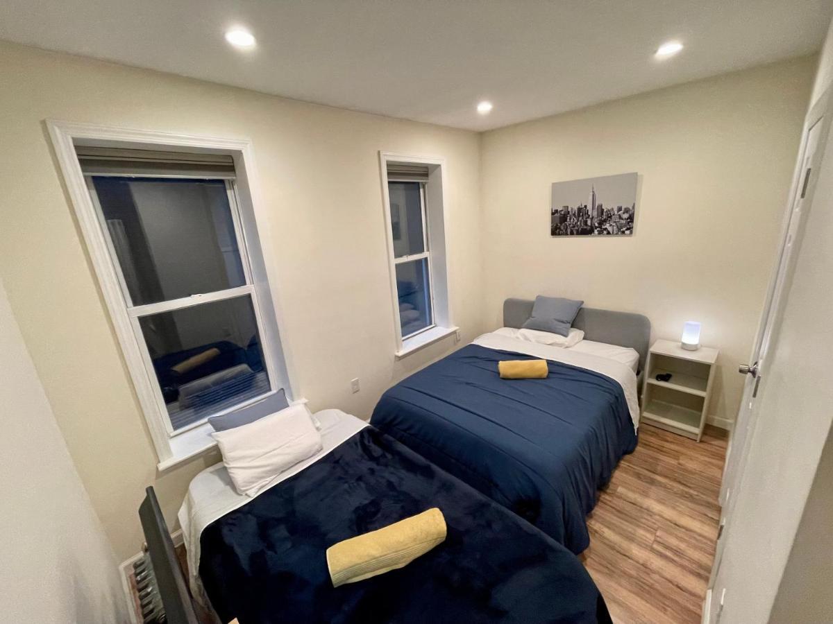 Privatunterkunft Elegant Private Close To Manhattan! - Is In A 2 Bedrooms Apartament And First Floor With Free Street Parking *