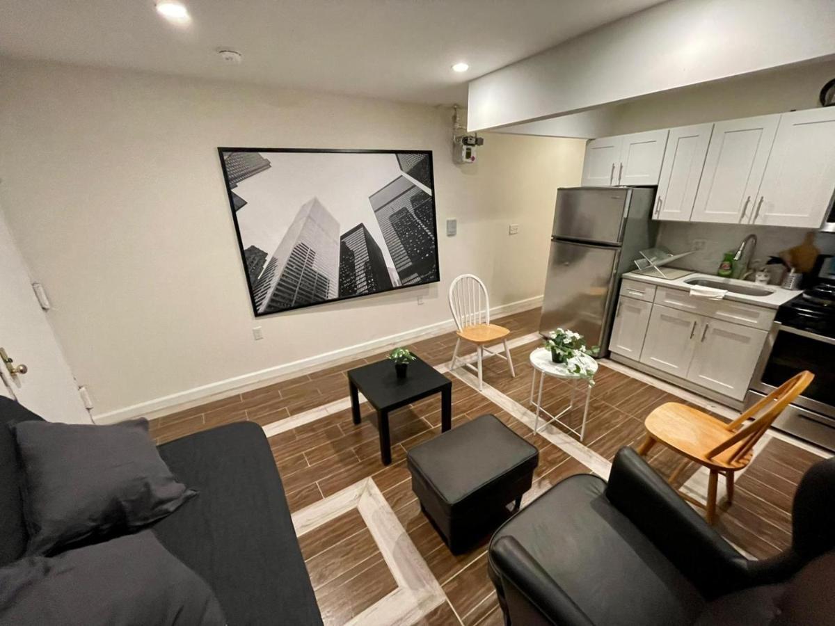 Accommodatie bij particulieren Elegant Private Close To Manhattan! - Is In A 2 Bedrooms Apartament And First Floor With Free Street Parking *